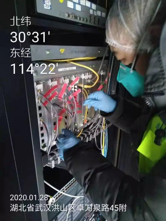 疫情之下多国网络告急 中国网络却平静如常