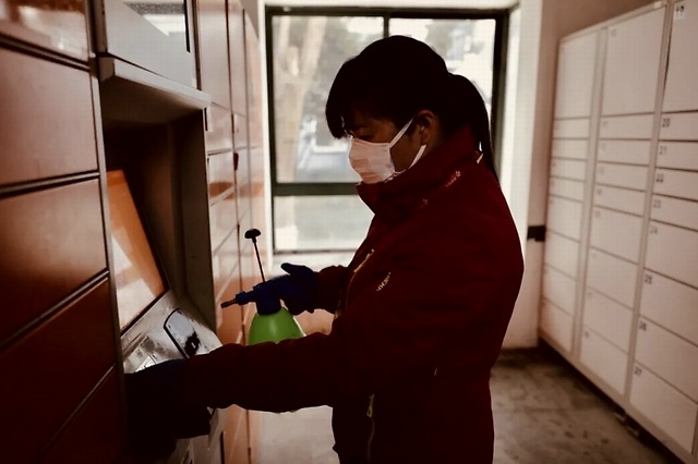 南京自建快递柜小区物业公司：化解丰巢风波 物业需积极作为