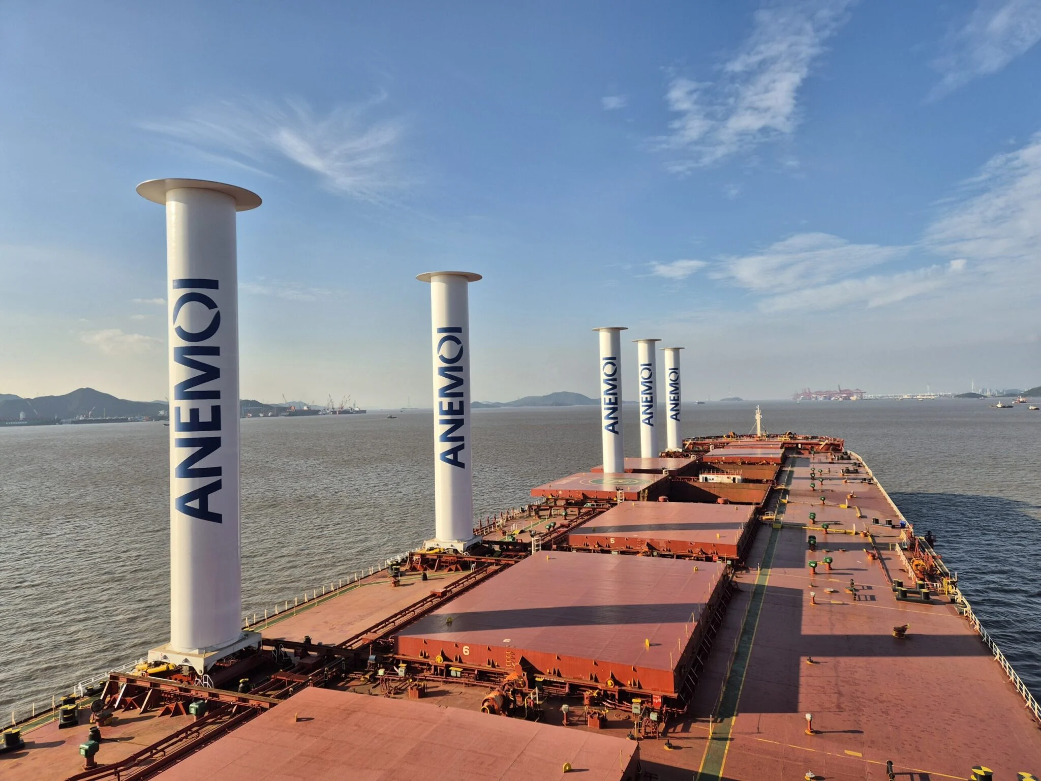 Vale-Sohar-Max-with-Anemoi-Rotor-Sails-scaled-1-2048x1536.webp