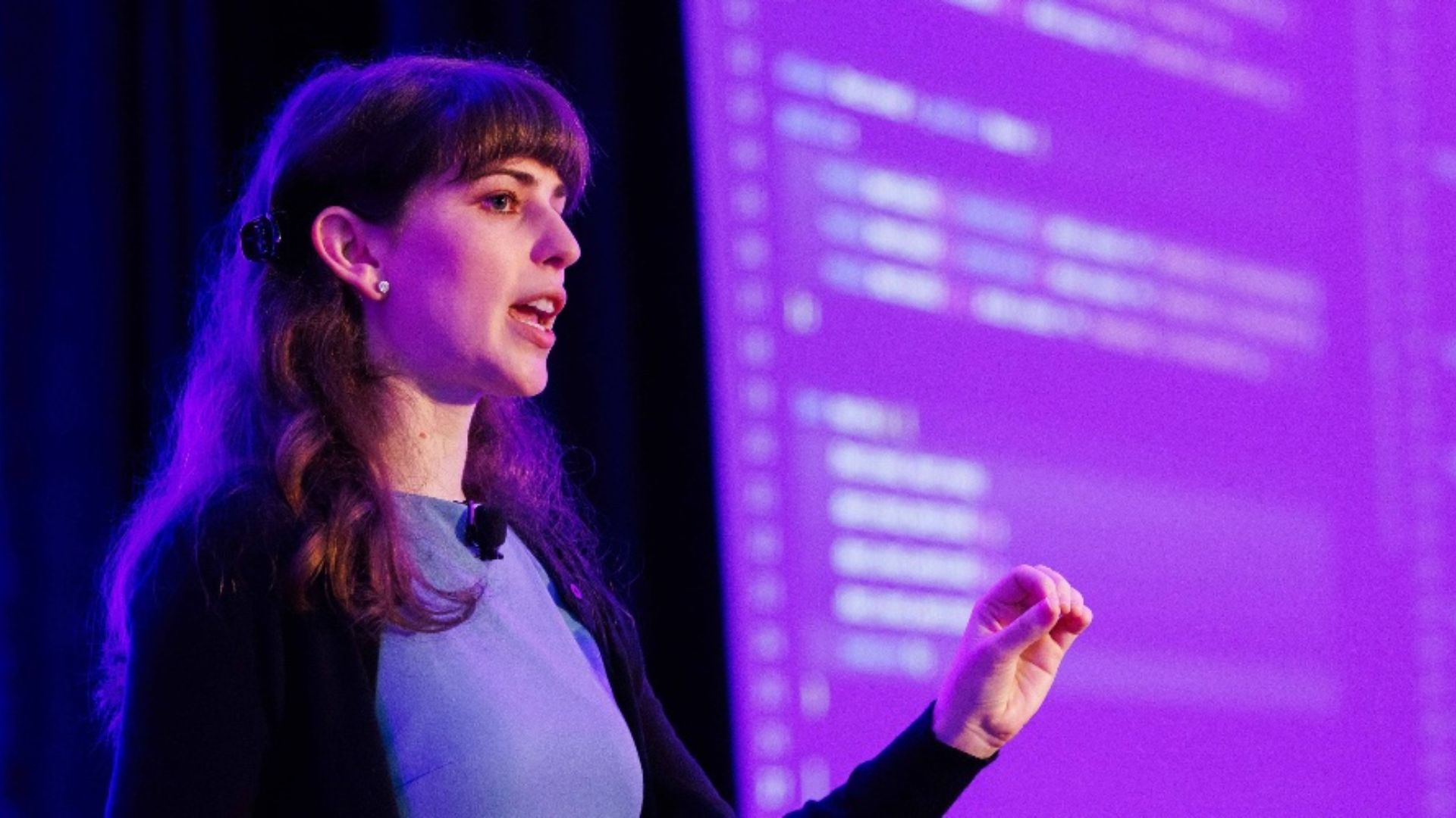 Former-Microsoft-reverse-engineer-argues-Windows-NT-kernel-outclasses-Linux.jpg
