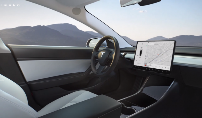 进口Model 3失控调查：特斯拉否认刹车失灵