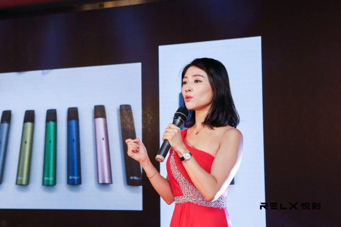 电子烟龙头上市暴涨145% 女创始人身家超刘强东王健林