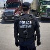美国准备动用刑事手段打击逃避特朗普关税的企业和个人