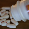 特朗普政府提出自闭症与孕期使用泰诺成分之间未经证实的关联
