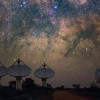 天文学家发现了连接宇宙中两个星系的巨大“桥梁”